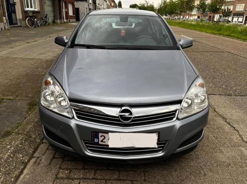 Opel Astra 1.6 Automaat, Auto's, Opel, Particulier, Astra, Airbags, Cruise Control, Radio, USB, Benzine, Euro 4, 5 deurs, Automaat