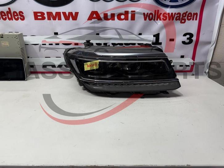 Volkswagen Tiguan Koplamp, Auto-onderdelen, Verlichting, Gebruikt, Ophalen of Verzenden