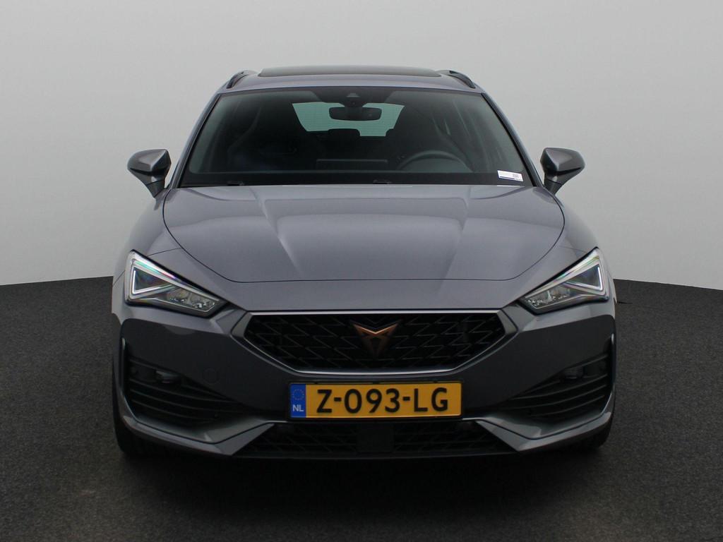 CUPRA Leon Sportstourer 1.4 e-Hybrid VZ Performance Limited, Auto's, 245 pk, Stof, Gebruikt, 4 cilinders