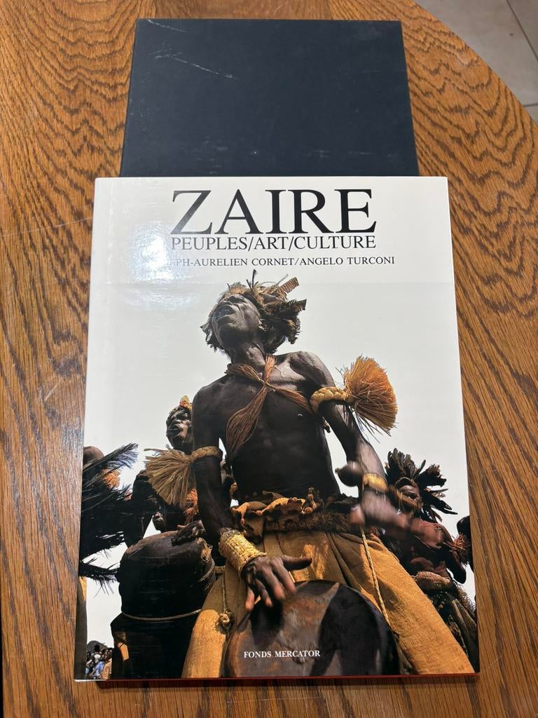 "Zaïre : Peuples / Art / Culture", Enlèvement, Comme neuf