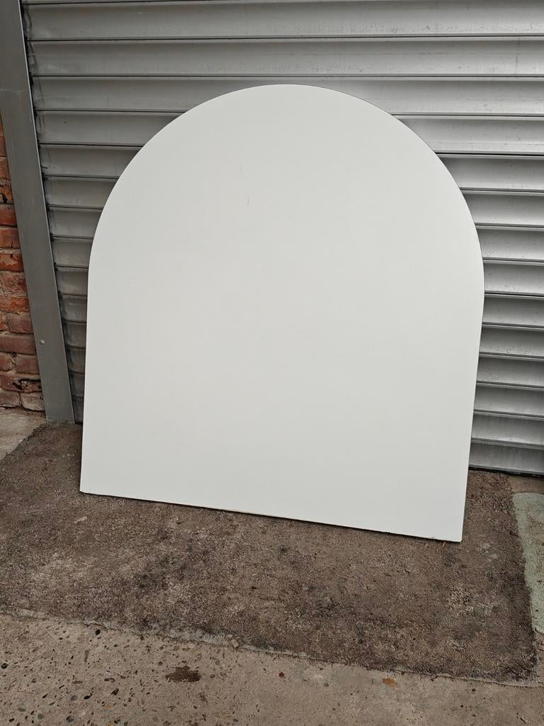 Gratis muurtafelblad, Ophalen