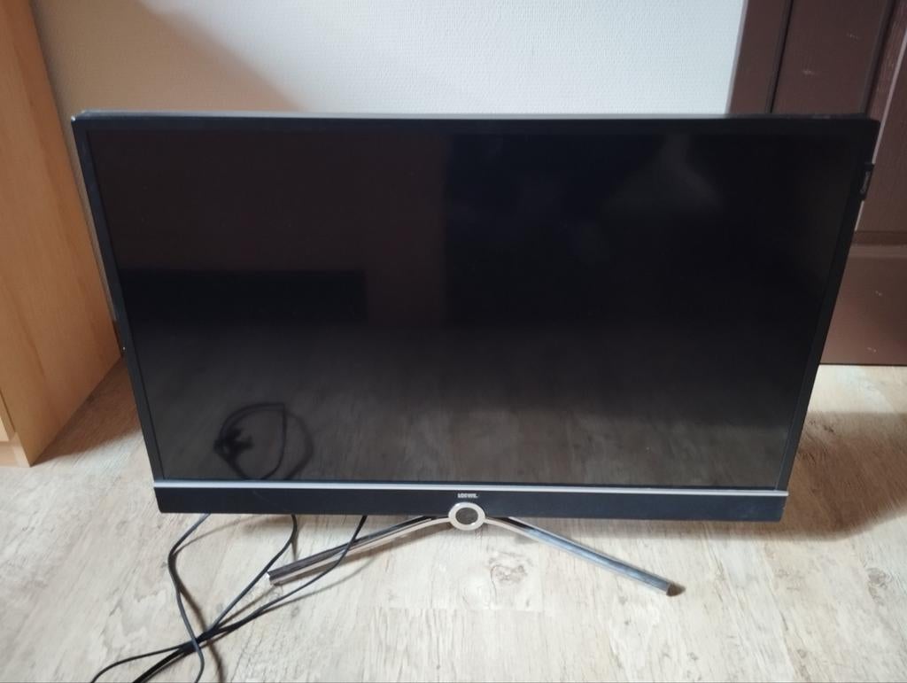 TV Loewe connect 32 LCD à rétro-éclairage led, TV, Hi-fi & Vidéo, Télévisions, Enlèvement, LCD