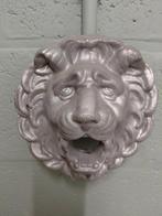 Tête de lion, Enlèvement ou Envoi