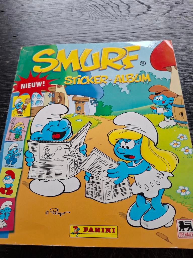 Album d'autocollants Panini Schtroumpf complet et très bon é, Collections, Schtroumpfs, Enlèvement ou Envoi