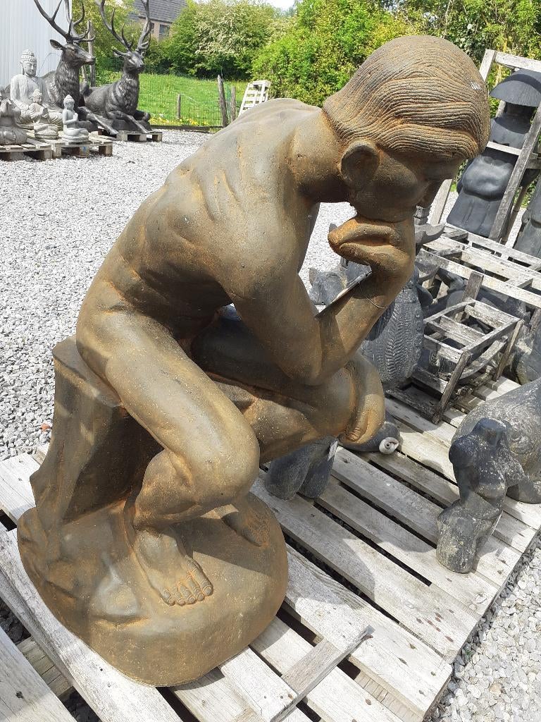 RODIN'S DENKER IN GERECONSTITUEERDE STEEN (hoogte 1,10 M), Ophalen, Zo goed als nieuw, Overige materialen, Mensenbeeld