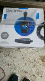 Boven frees makita nagelpistool en terrasreiniger, Ophalen