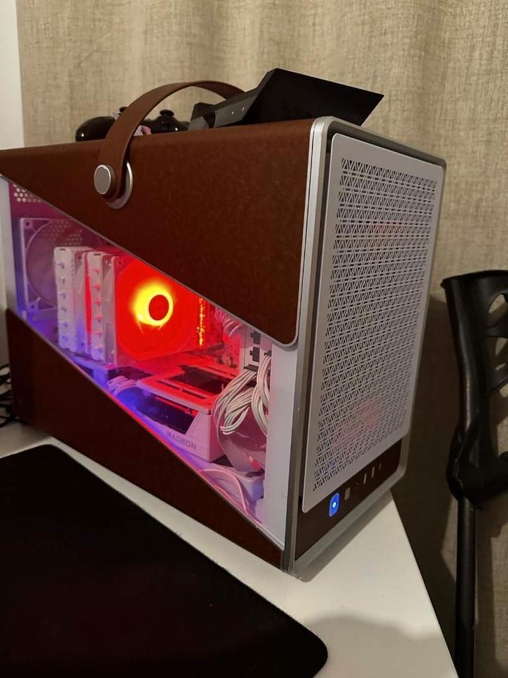 sterke Gaming pc 9070xt, Computers en Software, Desktop Pc's, Nieuw, 4 Ghz of meer, SSD, 32 GB, Met videokaart, Gaming, Ophalen of Verzenden