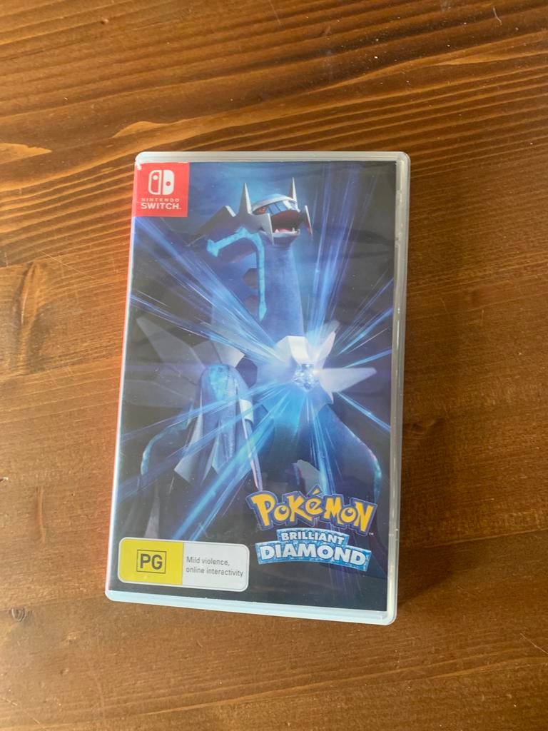 Pokémon Brilliant Diamond pour Nintendo Switch, Consoles de jeu & Jeux vidéo, Jeux | Nintendo Switch, Enlèvement, Comme neuf