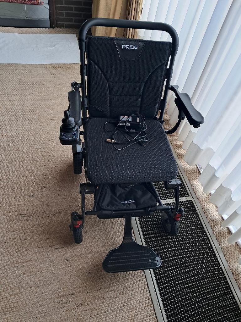 Rolstoel - elektrisch, Diversen, Ophalen, Nieuw, Elektrische rolstoel