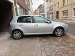 VOLKSWAGEN GOLF V / 1.4 BENZINE / AIRCO, Voorwielaandrijving, 1228 kg, Stof, Zwart