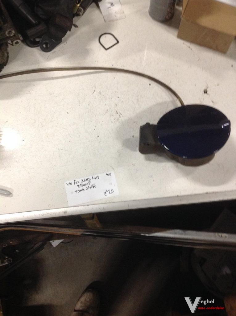 Vw Fox 1.4B 3drs 2006 Wagennr 2500008  Tankklep, Gebruikt, -, Deur, -