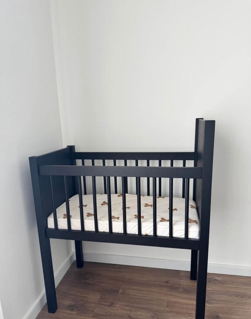 Babywieg, Ophalen, Zo goed als nieuw, Wieg