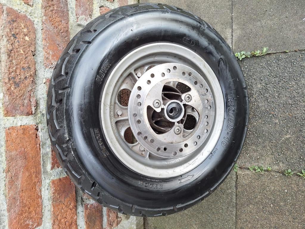 Pneus de scooter 50cc variés, tous modèles et marques, Vélos & Vélomoteurs, Enlèvement ou Envoi