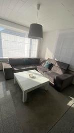 Moderne grijze hoekzetel in zeer goede staat – 5 zitplaatsen, Huis en Inrichting, Ophalen, Gebruikt, Stof, Modern