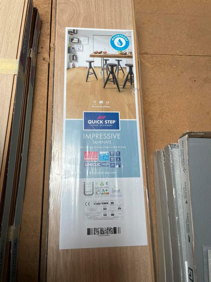 Quickstep Laminaat, Bricolage & Construction, Planches & Dalles, Neuf, Aggloméré, Bois, 50 à 150 cm, 10 à 30 cm, 5 à 10 m², Enlèvement