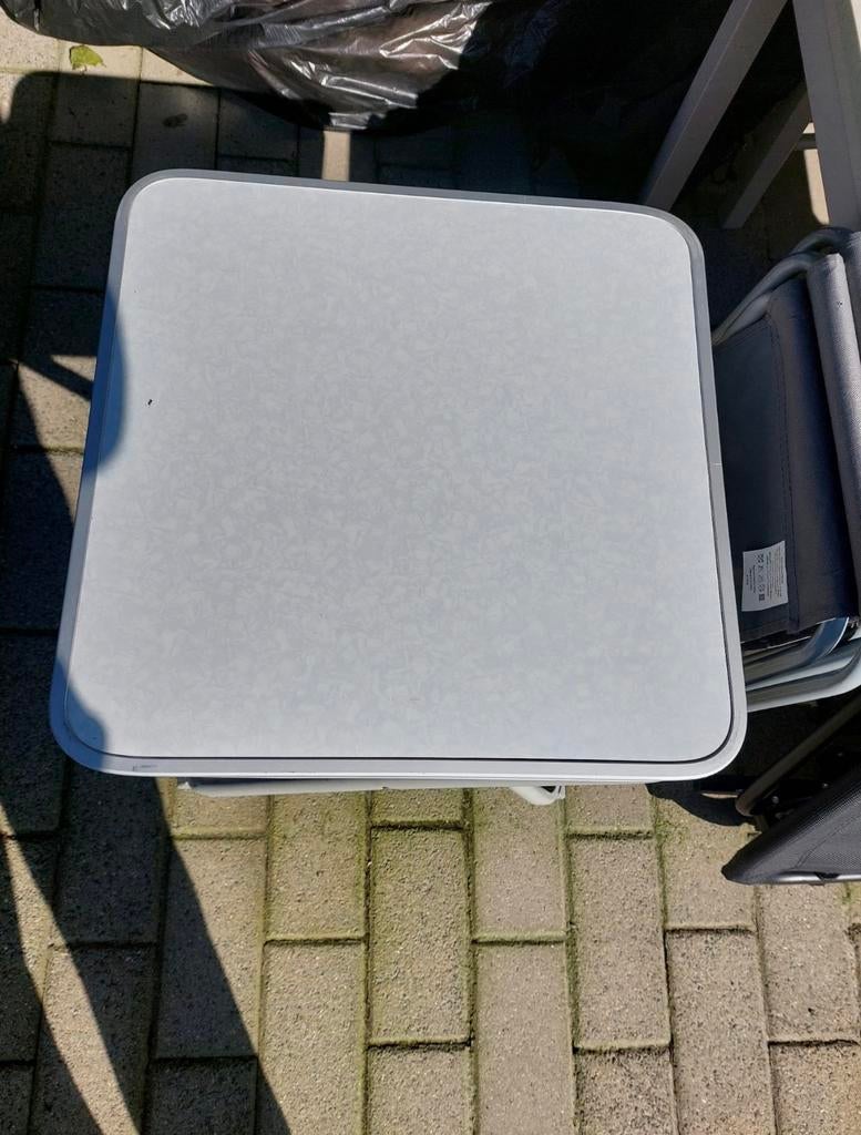 Table avec tabouret, Caravanes & Camping, Meubles de camping, Enlèvement, Comme neuf