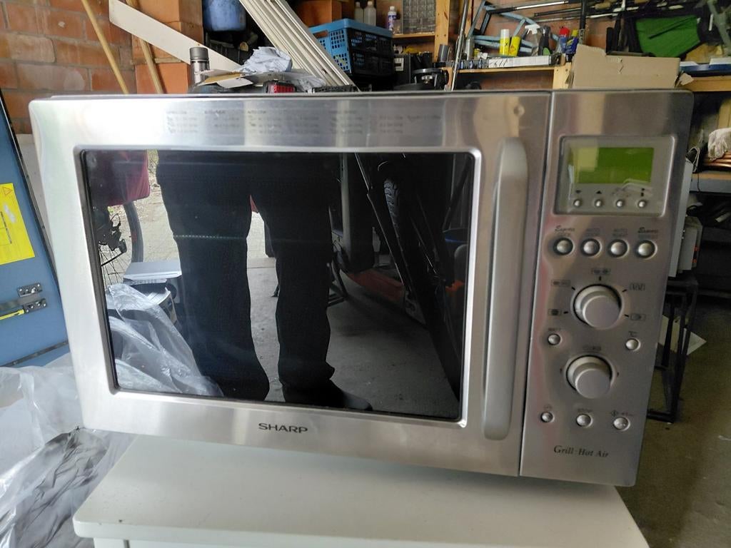 Combi oven Sharp R-93ST-AA in zeer goede staat, Ophalen, Oven met grill, Draaiplateau, Vrijstaand