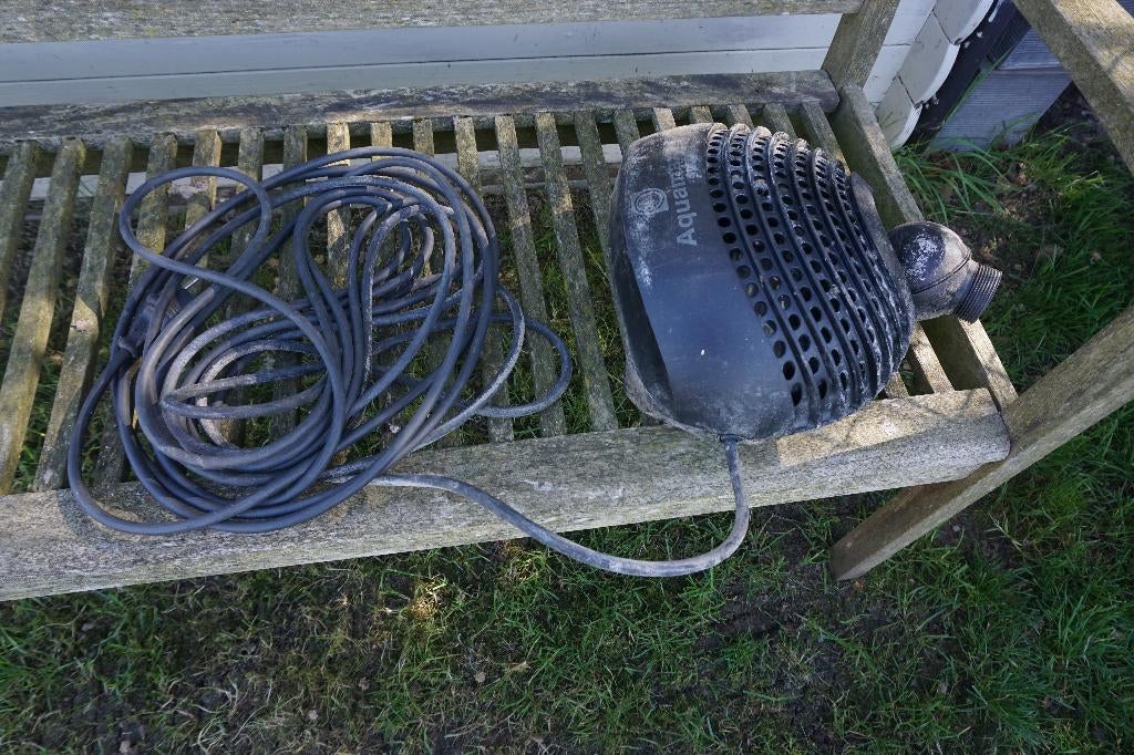 Oase Aquamax 1000, Jardin & Terrasse, Accessoires pour étangs, Enlèvement, Utilisé, Pompe de bassin