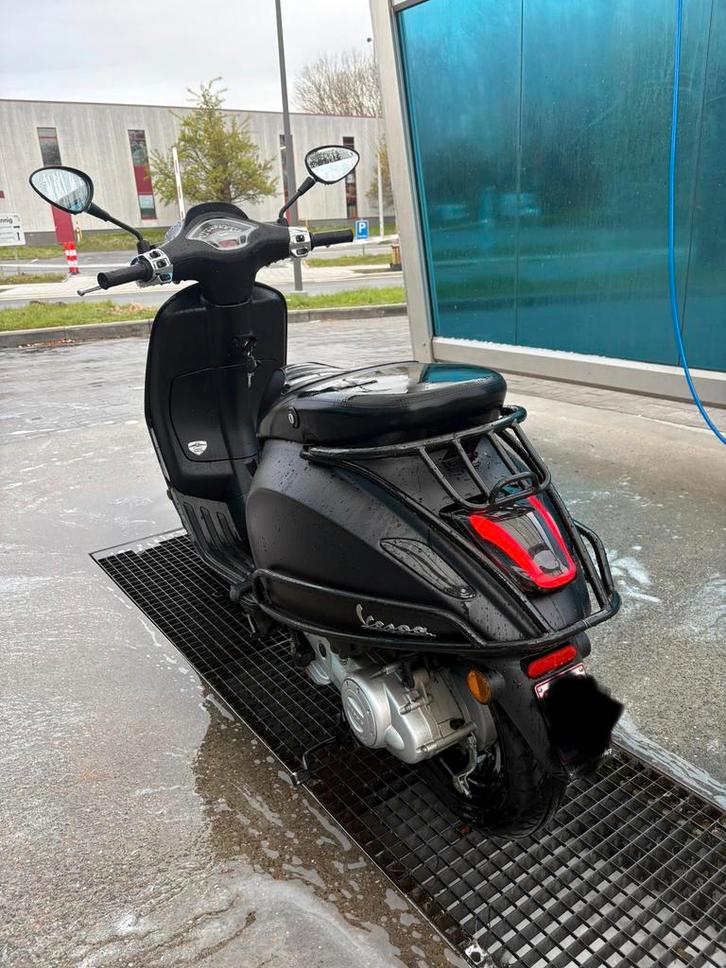 Vespa sprint B-klasse, Fietsen en Brommers, Scooters | Vespa, Zo goed als nieuw, Ophalen