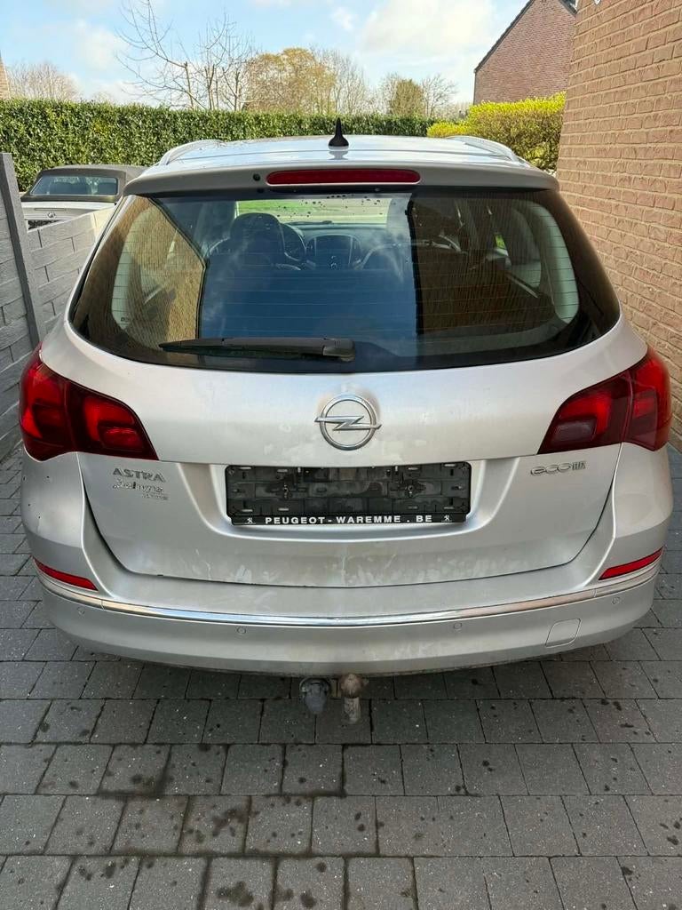 Opel Astra J echange possible, Achat, Boîte manuelle, 5 portes, Particulier