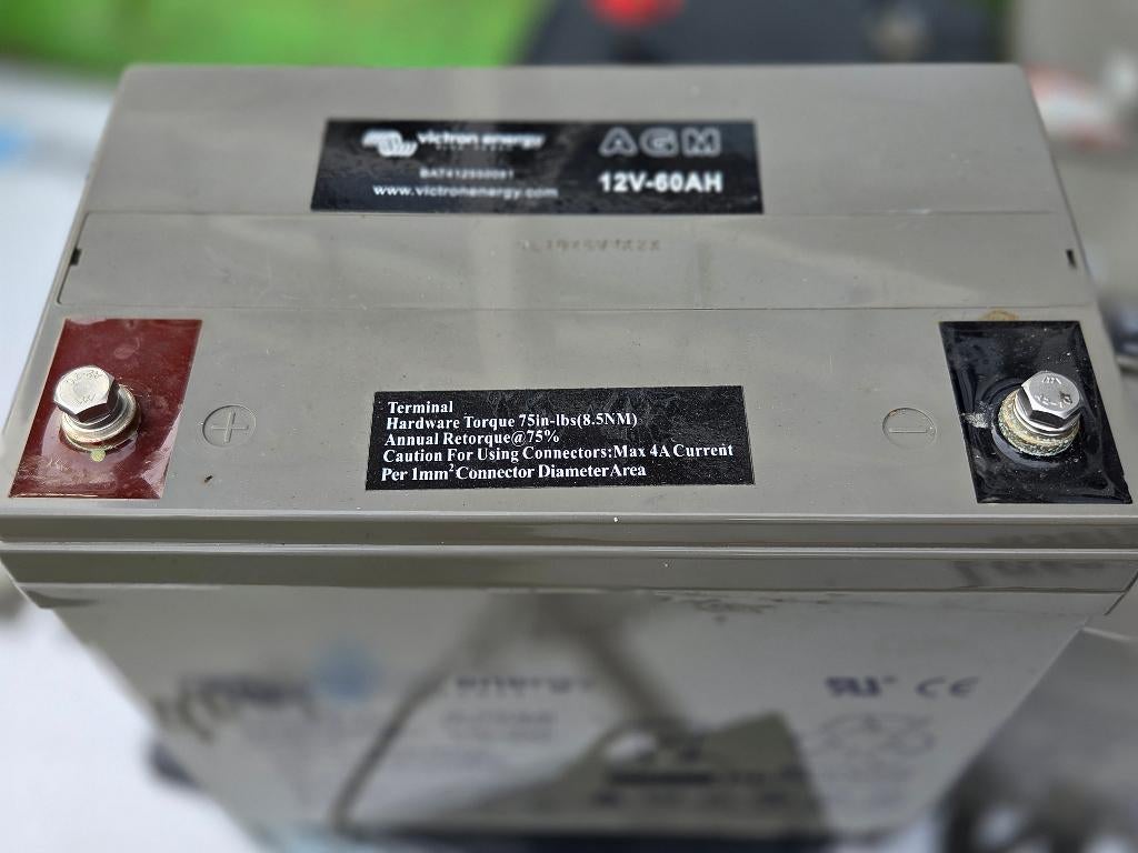 2 x Gebruikte Victron GEL accu, Ophalen, Gebruikt