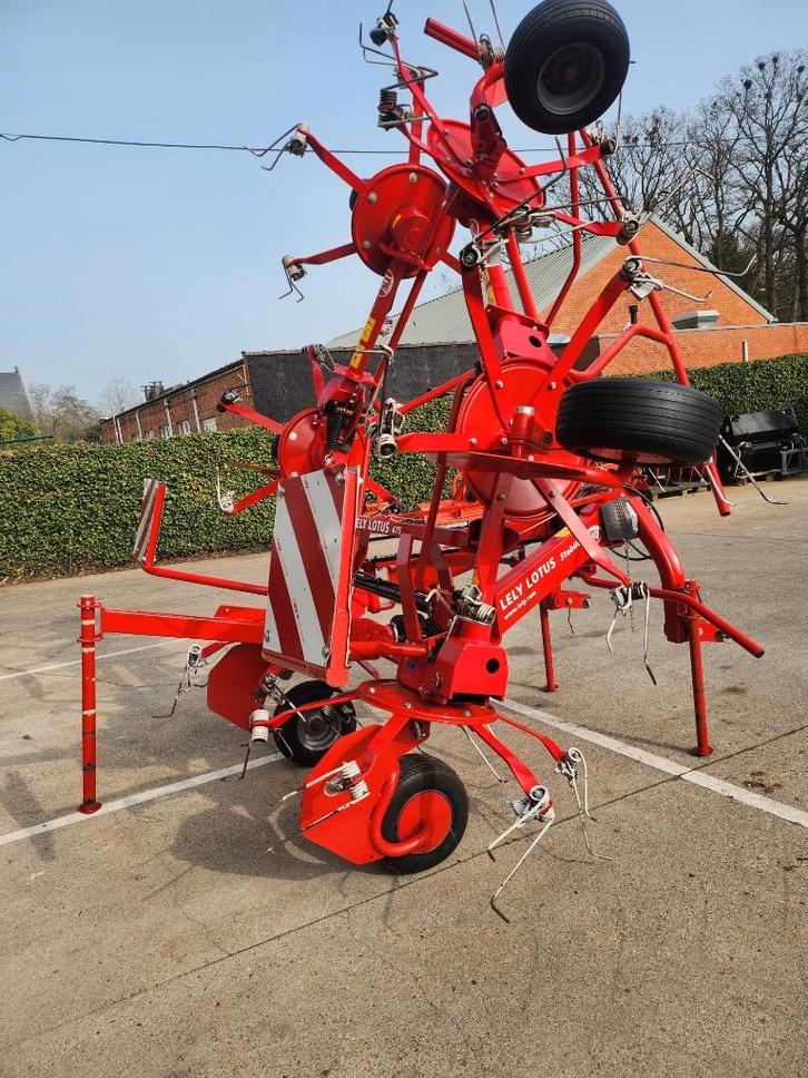 CIRKELSCHUDDER LELY LOTUS 675, Zakelijke goederen, Landbouw | Werktuigen, Overige, Transport, Ophalen