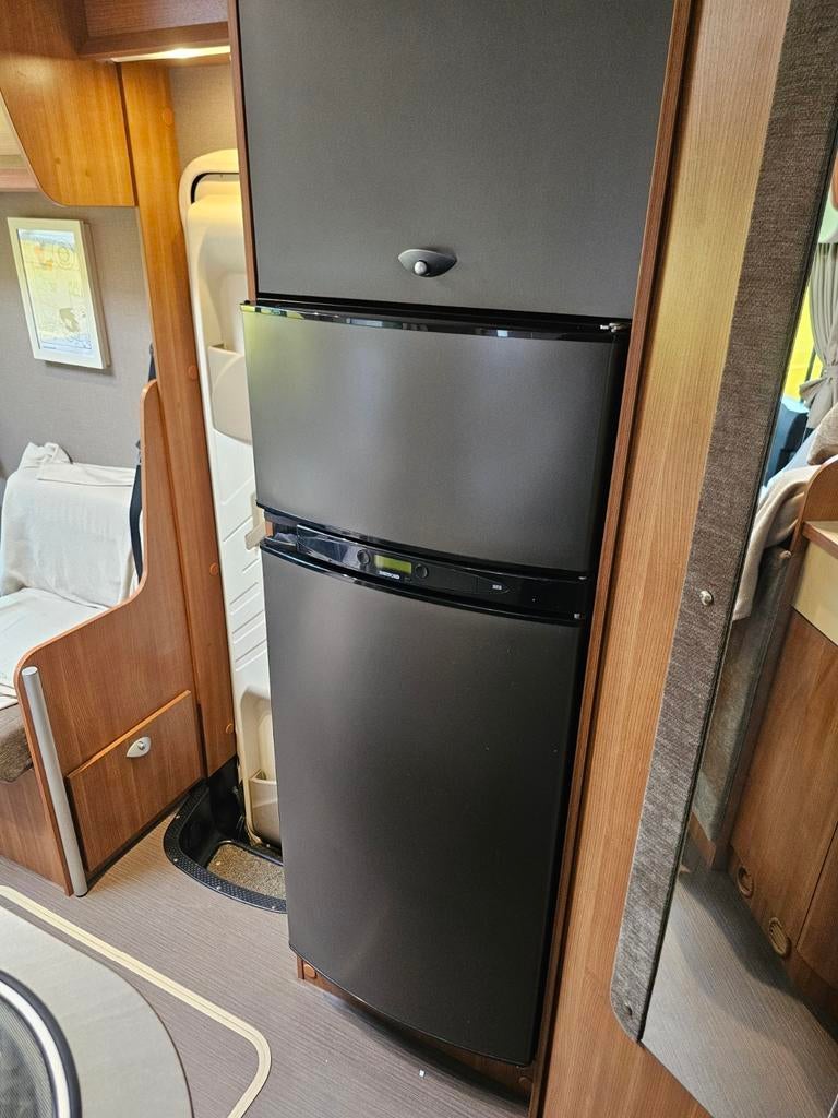 Thetford N150 absorptie koelkast – 149L – 12V / 220V / gas –, Ophalen