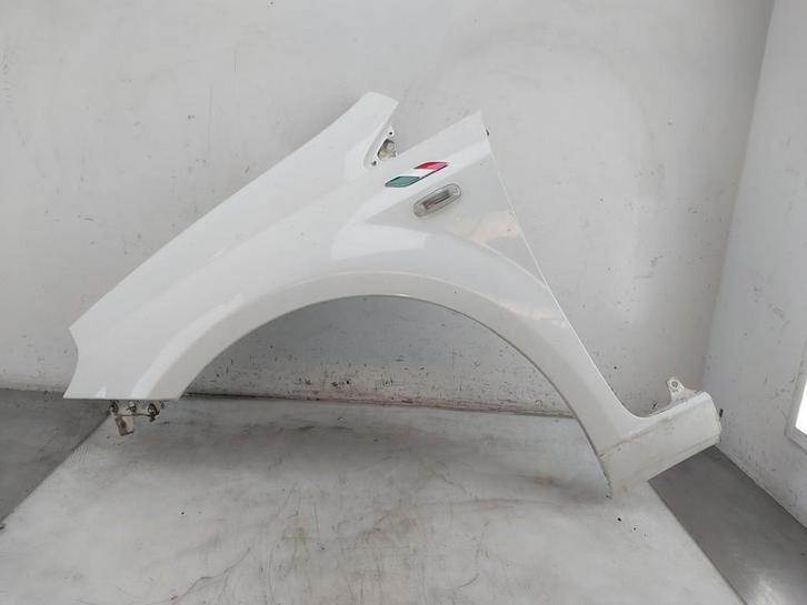 SPATBORD LINKS VOOR Fiat Grande Punto (199) (|6000630350|), Auto-onderdelen, Carrosserie, Spatbord, Fiat, Voor, Links, Gebruikt