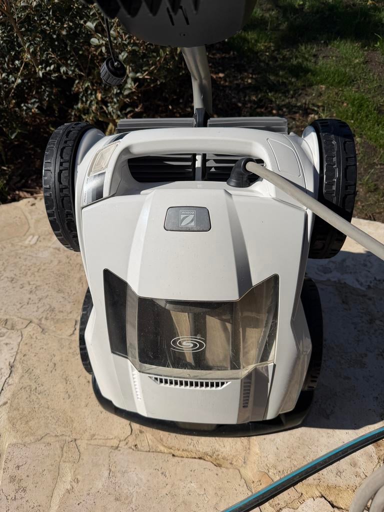 Zwembadrobot met caddy, Ophalen, Zo goed als nieuw, Filter
