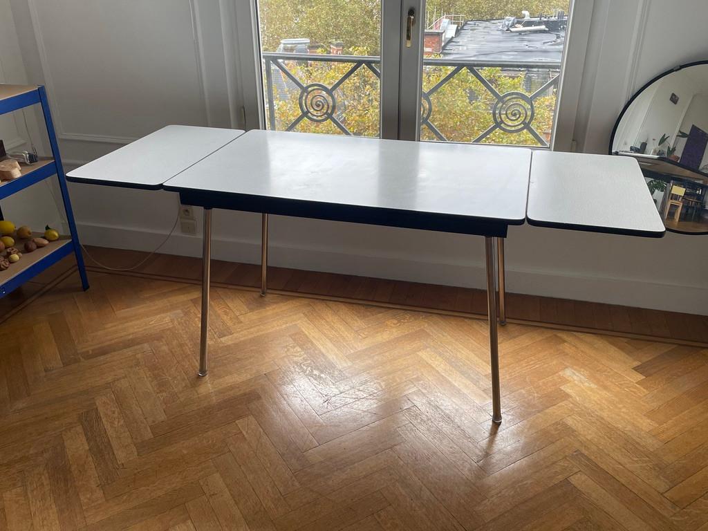 Table formica avec chaise, Maison & Meubles, 100 à 150 cm, Quatre personnes, Enlèvement, Utilisé