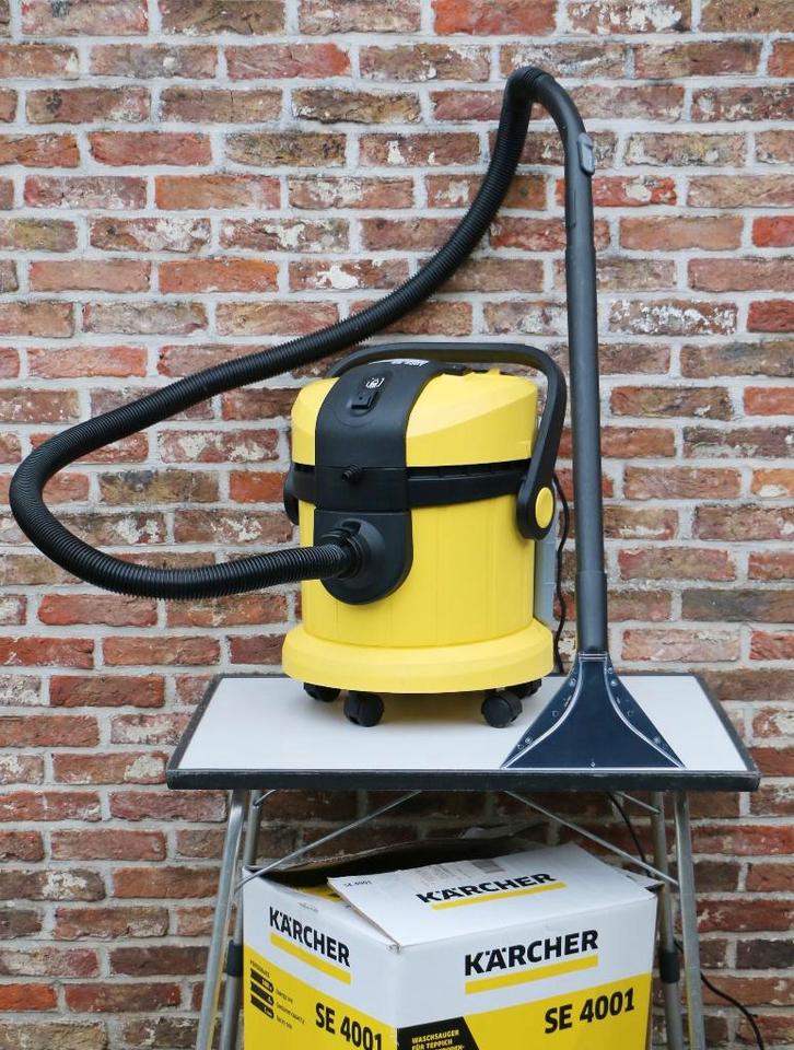 Karcher SE4001 Sproei- &Extractiereiniger / Tapijtreiniger, Doe-het-zelf en Bouw, Reinigingsmachines, Zo goed als nieuw, Ophalen