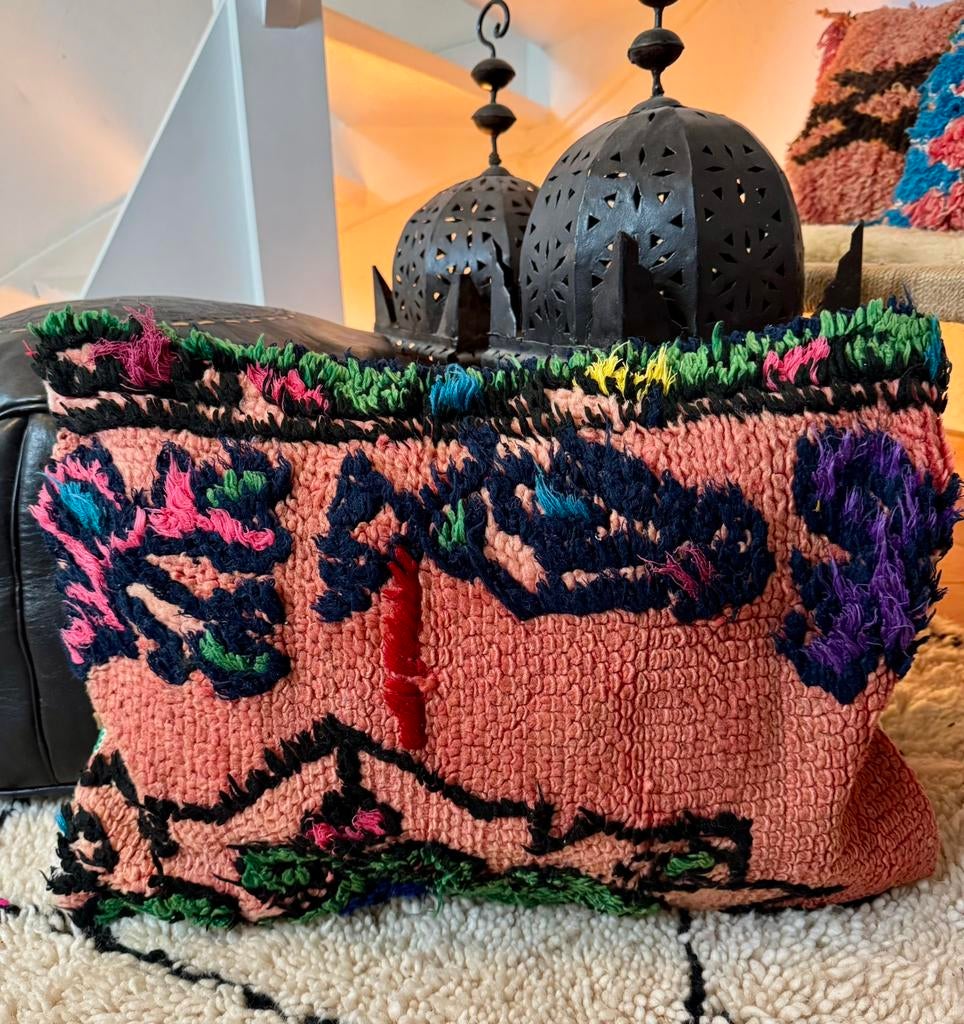 Super leuke, boho chicque handgemaakte berber kussens, Huis en Inrichting, Woonaccessoires | Kussens, Ophalen of Verzenden, Zo goed als nieuw