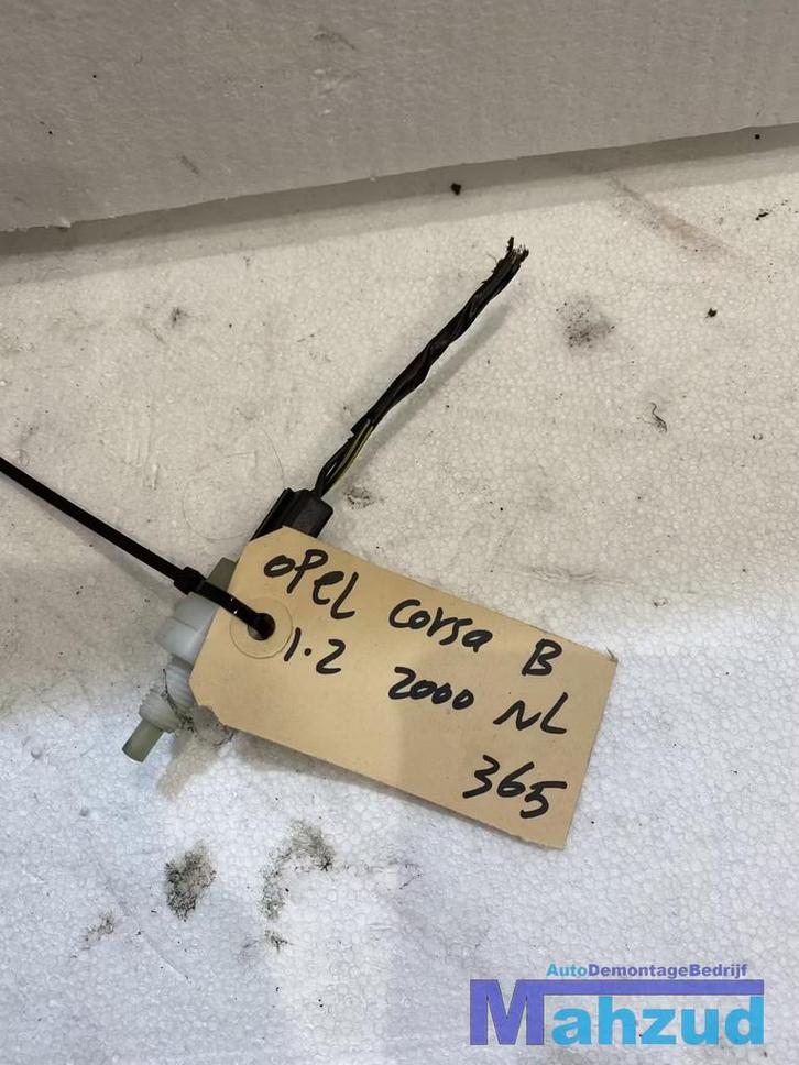 opel corsa b remlicht schakelaar 1994-1999, Autos : Pièces & Accessoires, Électronique & Câbles, Opel, Utilisé