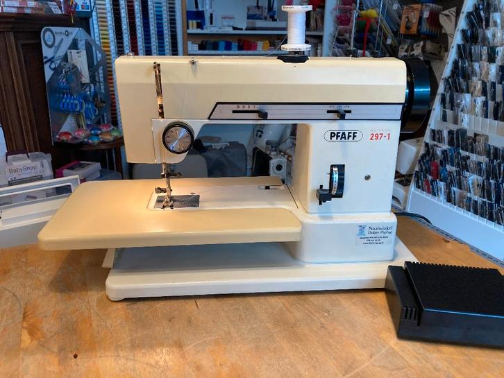 Pfaff 297-1 "Stretch" naaimachine, Hobby en Vrije tijd, Naaimachines en Toebehoren, Gebruikt, Naaimachine, Pfaff, Ophalen