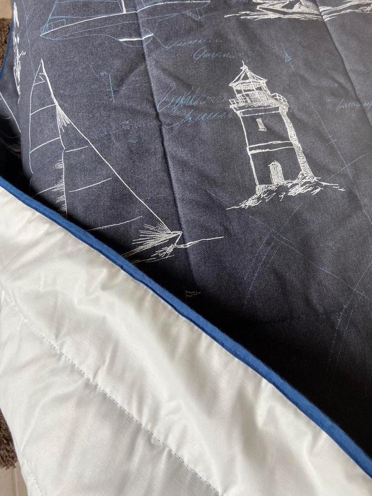 Couvre-lit avec rideaux assortis de chez Heytens, Maison & Meubles, Ameublement | Rideaux & Stores à lamelles, Comme neuf, Blanc