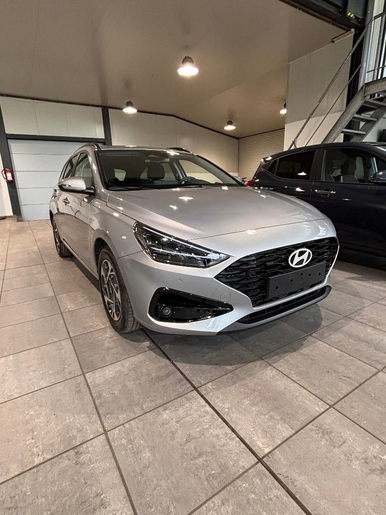 I30 Wagon 1.0 T-GDi Techno MY26, nu beschikbaar!, Auto's, Hyundai, Voorwielaandrijving, Stof, Bedrijf, 133 g/km