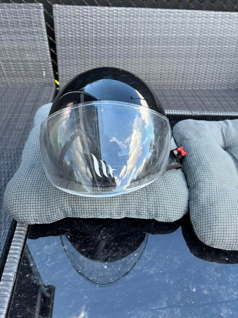 Scooterhelm maat M, Fietsen en Brommers, Brommerhelmen, Ophalen, Zo goed als nieuw