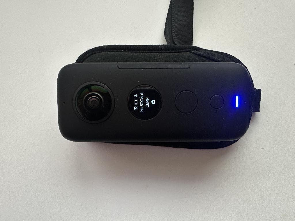 Insta360 one x +  3m selfie stick, Audio, Tv en Foto, Actiecamera's, Zo goed als nieuw, Overige merken, Ophalen