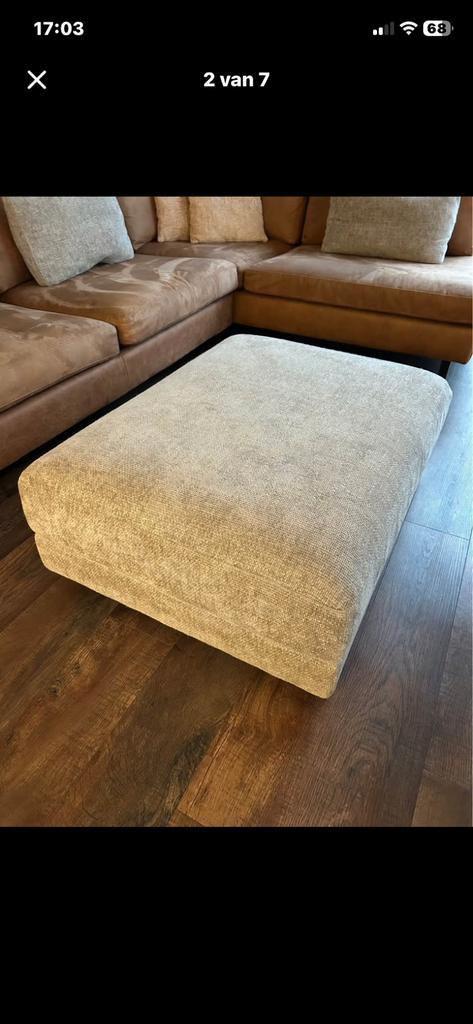 Poef/ hocker met bijhorende kussens, Huis en Inrichting, Zetels | Voetbanken en poefs, Zo goed als nieuw, Stof, Ophalen