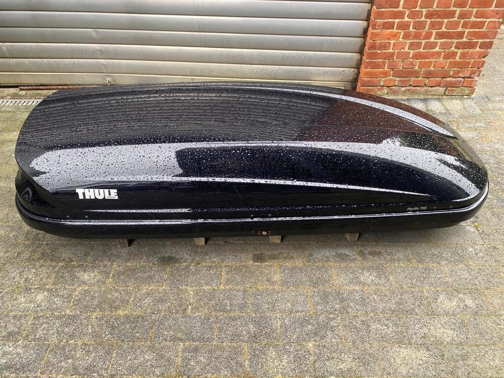 Thule Pacific 780 dakkoffer skibox, Ophalen, Zo goed als nieuw