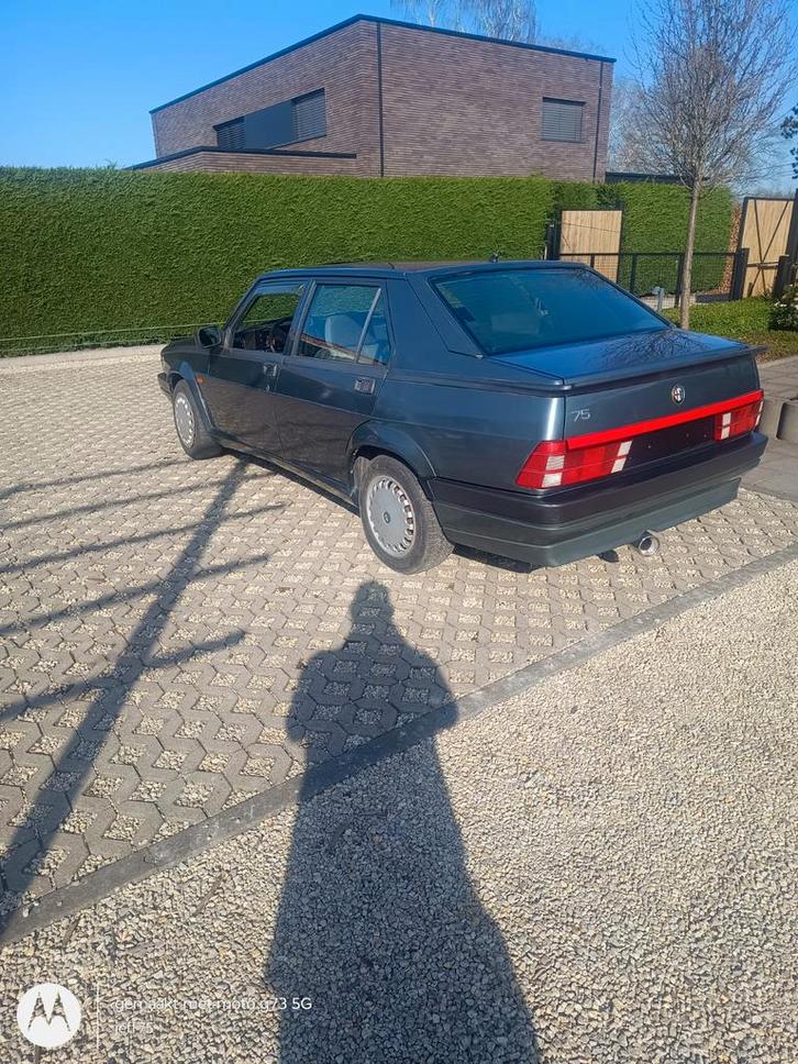 Alfa Romeo 75 Twin Spark 2.0 benzine Grigio Verde 661 A.S., Auto's, Alfa Romeo, Particulier, Benzine, Ophalen
