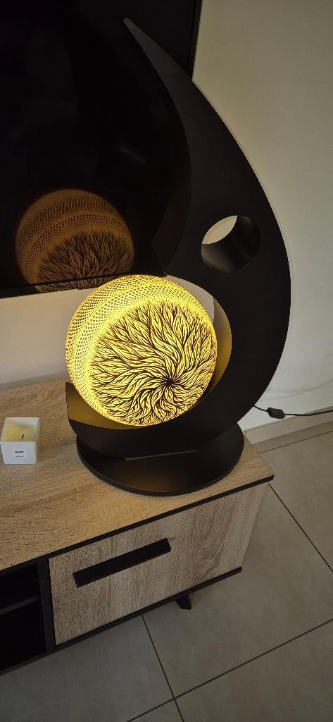Mooi designer lamp, Huis en Inrichting, Lampen | Tafellampen, Ophalen