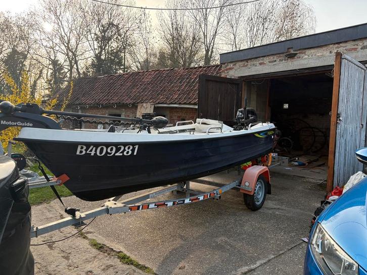 Bateau de plaisance -pêche, Watersport en Boten, Sloepen, Zo goed als nieuw, Ophalen