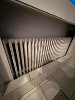 Radiateur en fonte, Bricolage & Construction, Chauffage & Radiateurs, Enlèvement, Comme neuf