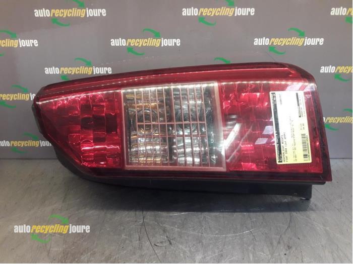 Feu arrière droit d'un Fiat Idea, Autos : Pièces & Accessoires, Éclairage, Fiat, Utilisé, 3 mois de garantie