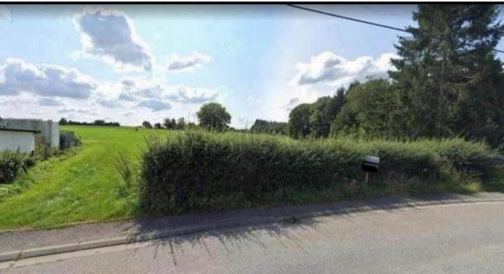 Bouwgrond 1812 m² in Seloigne bij Chimay