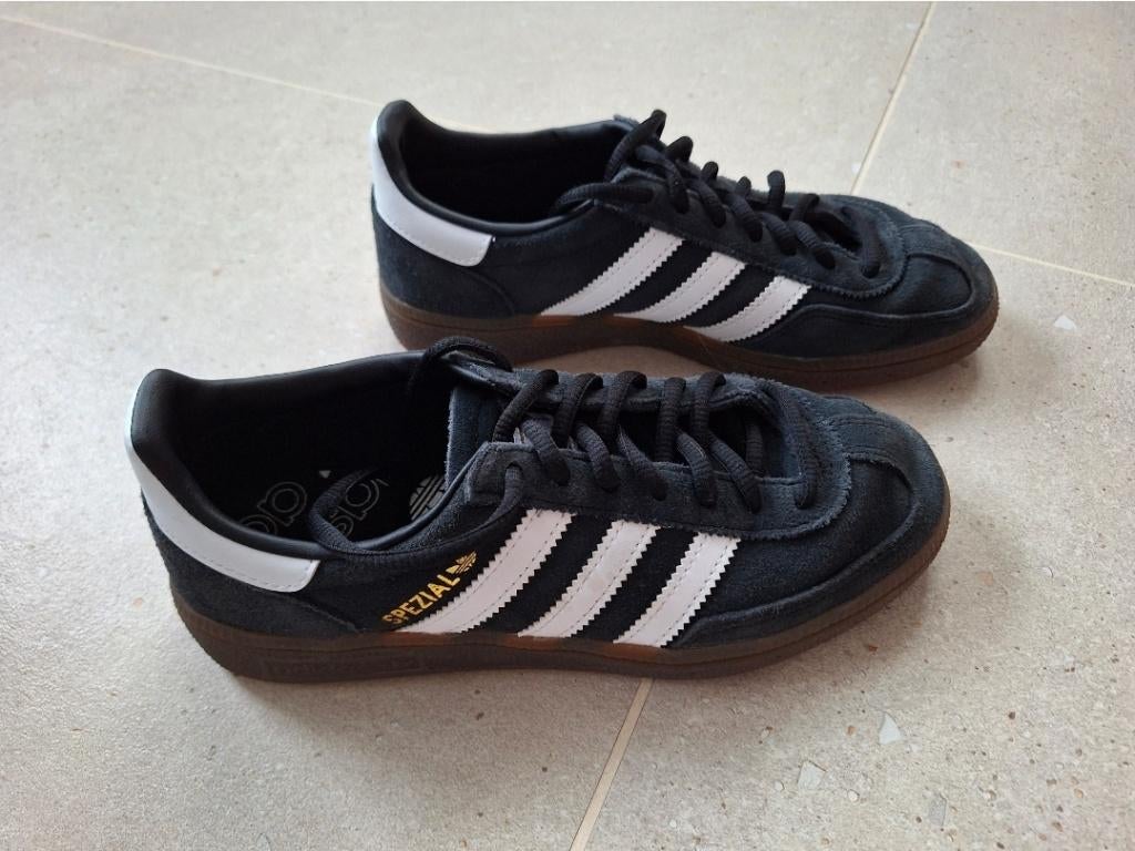 Schoenen Adidas Spezial, Kinderen en Baby's, Kinderkleding | Schoenen en Sokken, Ophalen, Adidas, Meisje, Schoenen