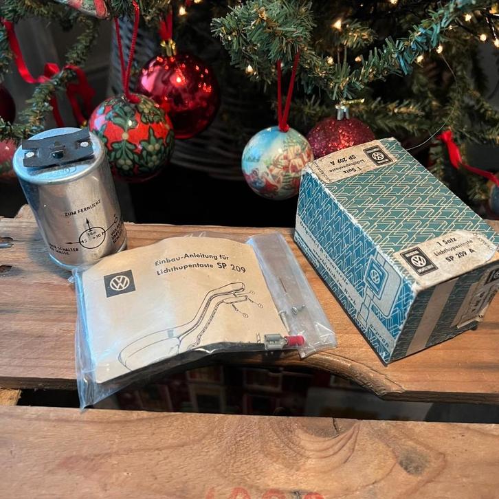 Commutateur de poignée de direction VW NOS bouton-poussoir, Autos : Divers, Accessoires de voiture, Comme neuf, Enlèvement ou Envoi