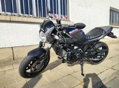 Suzuki sv650x 2021, Motos, Particulier