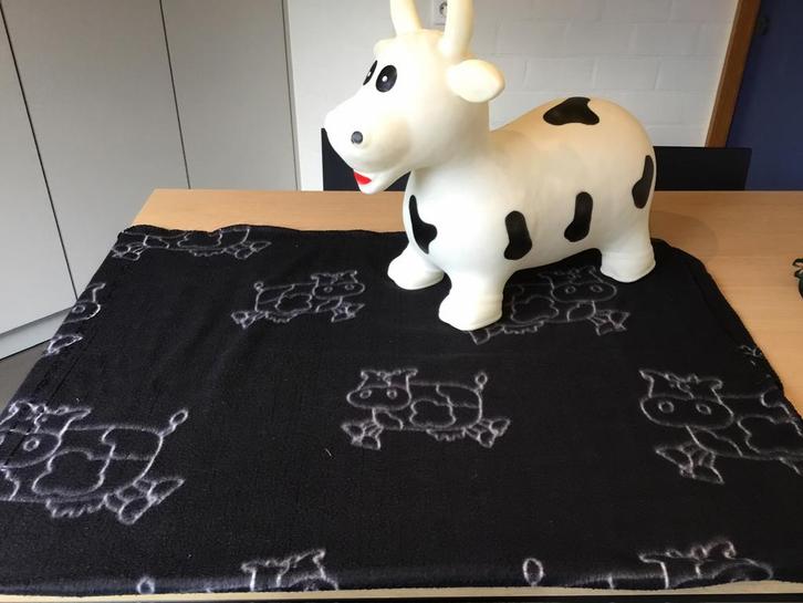 vache gonflable, Enfants & Bébés, Jouets | Jouets a bascule, Comme neuf, Enlèvement ou Envoi